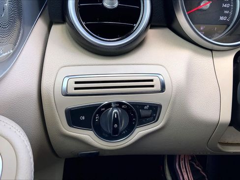 Used 2016 Mercedes-Benz C 300 Sedan w/ Multimedia Package image 33