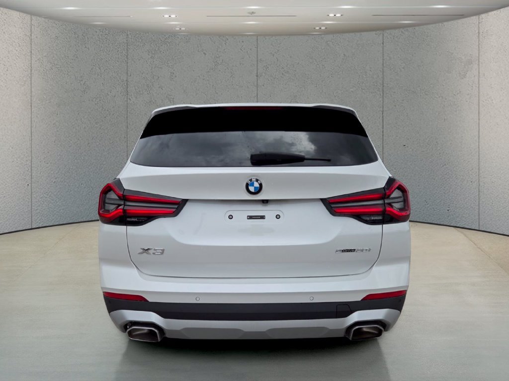 Used 2024 BMW X3 sDrive30i w/ Convenience Package RWD image 6