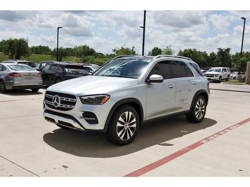 Used 2024 Mercedes-Benz GLE 350 4MATIC image 3