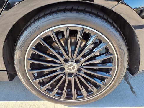 Used 2025 Mercedes-Benz CLA 250 image 23