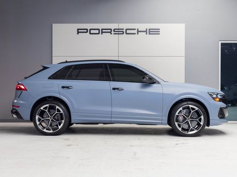 Used 2025 Audi RS Q8 performance image 8
