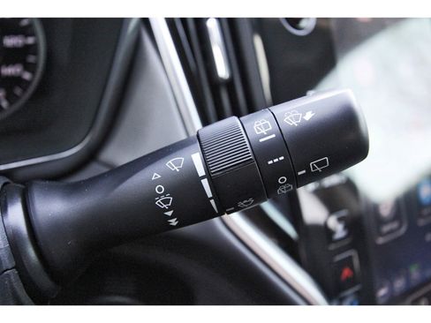 Used 2023 Subaru Outback Onyx Edition image 18