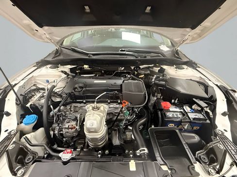 Used 2017 Honda Accord LX image 21