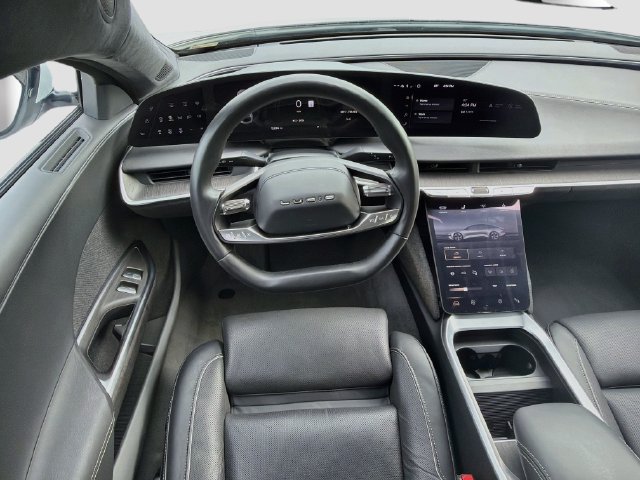 Used 2024 Lucid Air Touring AWD/4WD image 17