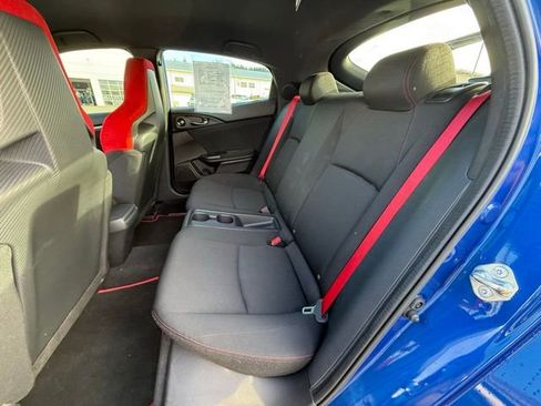 Used 2018 Honda Civic Type R image 13