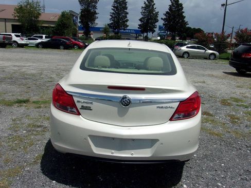 Used 2012 Buick Regal Premium FWD image 6
