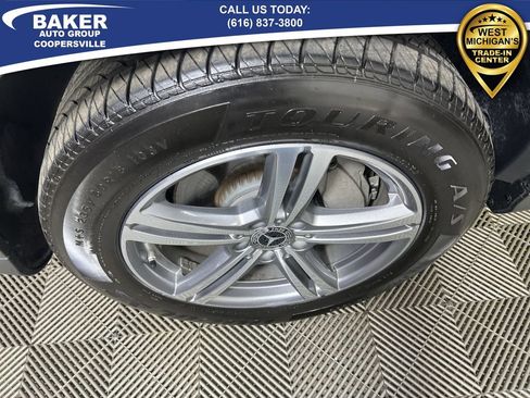 Used 2021 Mercedes-Benz GLC 300 4MATIC image 32