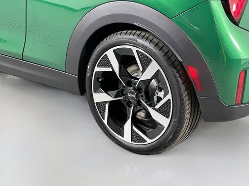 New 2025 MINI Cooper S image 29