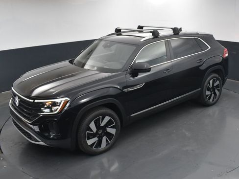 New 2026 Volkswagen Atlas Cross Sport SEL AWD/4WD image 23