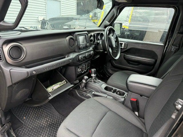 Used 2021 Jeep Wrangler Unlimited Sport w/ Cold Weather Group AWD/4WD image 3