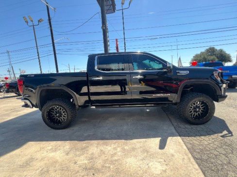 Used 2021 GMC Sierra 1500 SLT AWD/4WD image 5