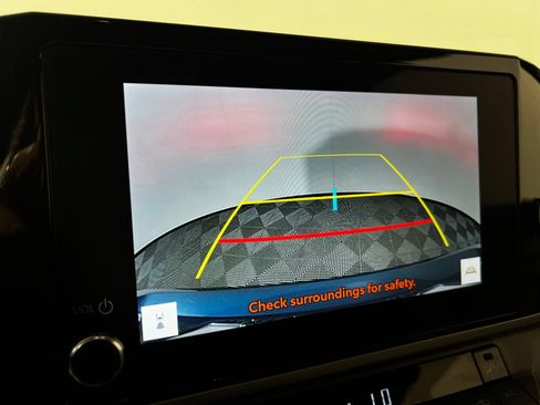 Certified 2025 Toyota Camry SE FWD image 19
