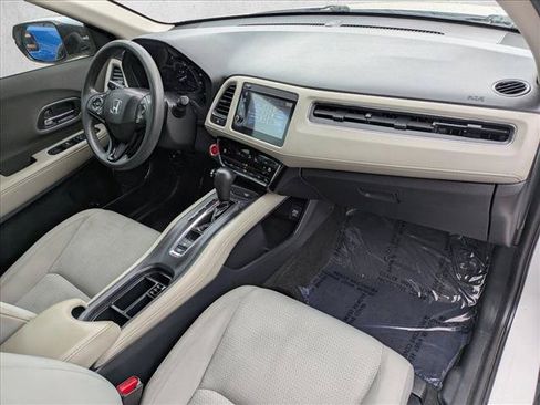 Used 2019 Honda HR-V EX image 19