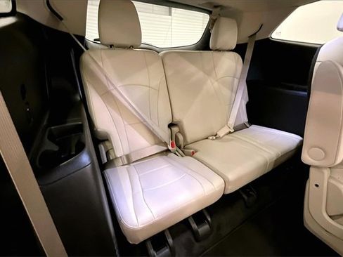 Used 2022 Buick Enclave Premium w/ Experience Buick Package image 29