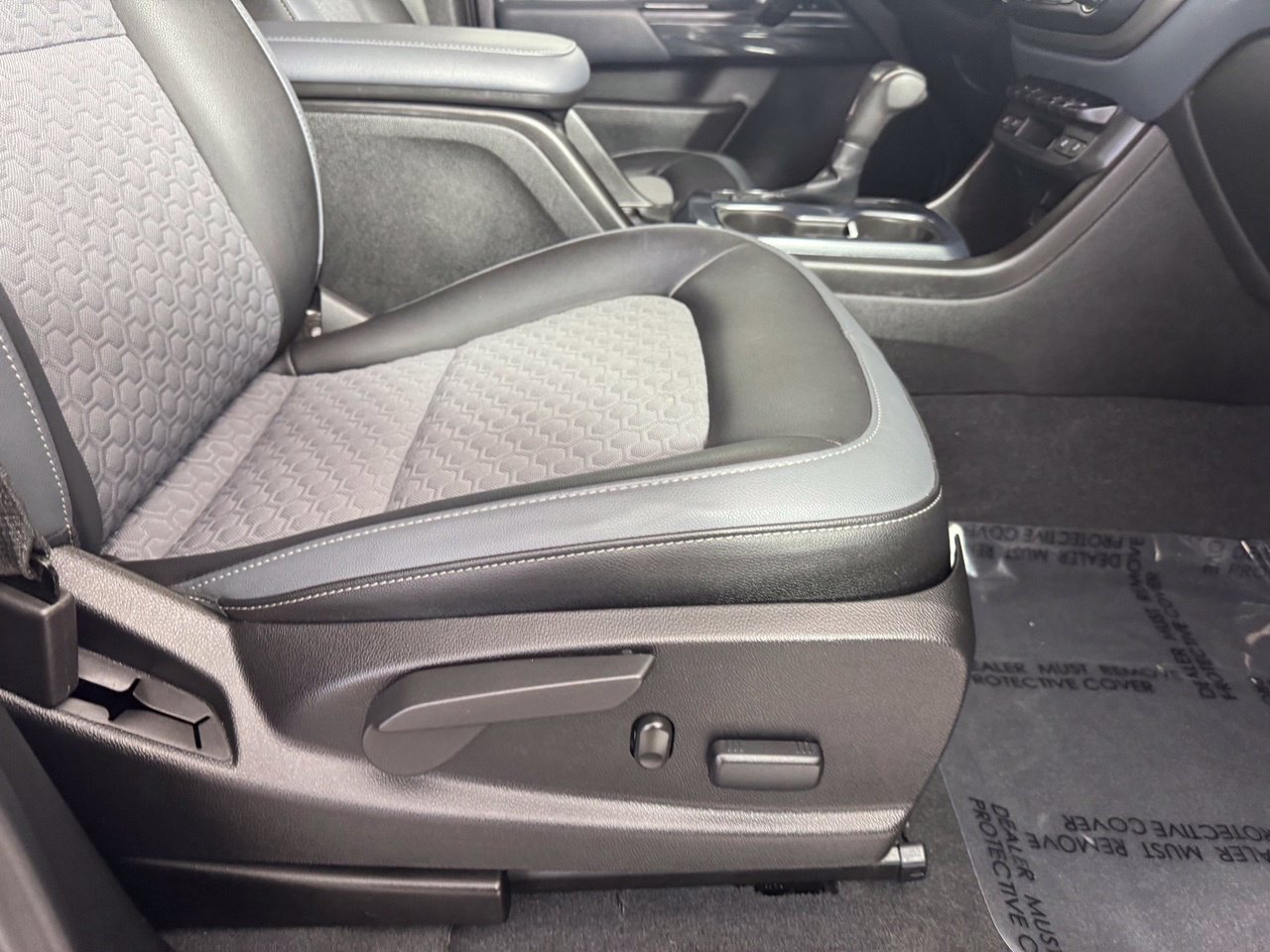 Used 2019 Chevrolet Colorado Z71 RWD image 33