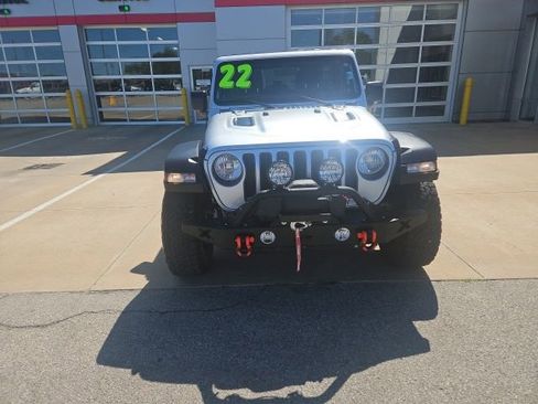 Used 2022 Jeep Wrangler Unlimited Rubicon w/ Cold Weather Group image 2