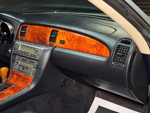 Used 2005 Lexus SC 430 Convertible image 39