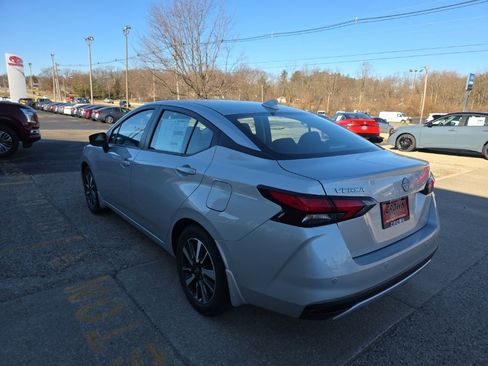 New 2025 Nissan Versa SV image 6