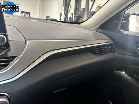 Used 2024 Nissan Altima 2.5 SR image 25