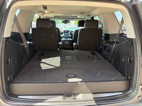 Used 2019 Chevrolet Tahoe LT RWD image 39