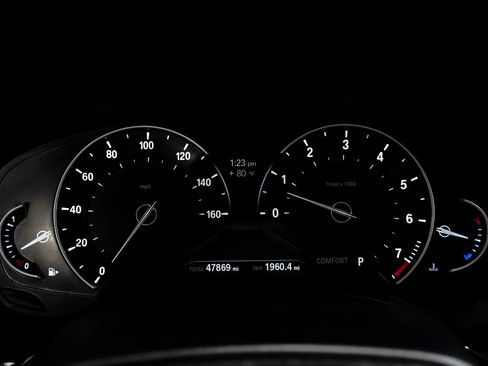 Used 2018 BMW 540i w/ M Sport Package image 25