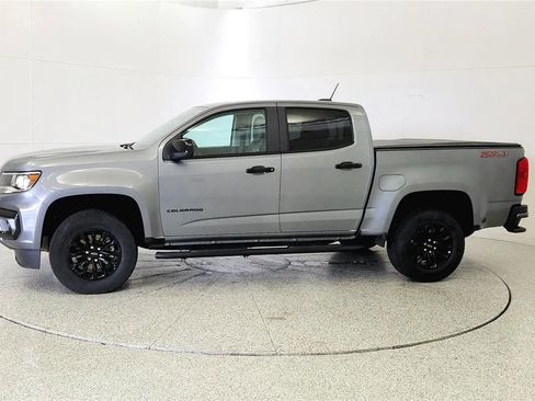 Used 2022 Chevrolet Colorado Z71 w/ Trail Boss Package AWD/4WD image 4