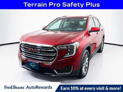 Used 2023 GMC Terrain SLT w/ Tech Package AWD/4WD image 3