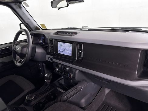 Used 2023 Ford Bronco 2-Door w/ Sasquatch Package AWD/4WD image 24
