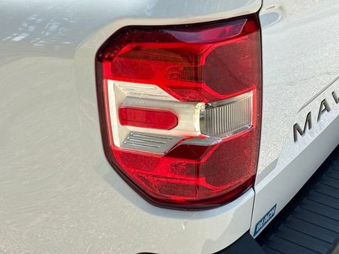 Used 2025 Ford Maverick XLT AWD/4WD image 13