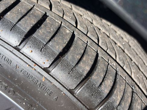 Used 2025 BMW i4 xDrive40i image 27