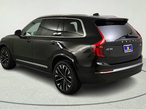 New 2026 Volvo XC90 T8 Ultra w/ Lounge Package AWD/4WD image 5