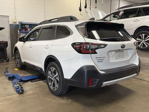 Used 2020 Subaru Outback Limited XT image 12