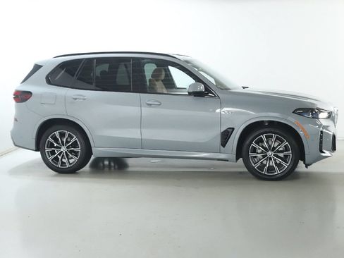 Used 2024 BMW X5 xDrive40i w/ Executive Package AWD/4WD image 12