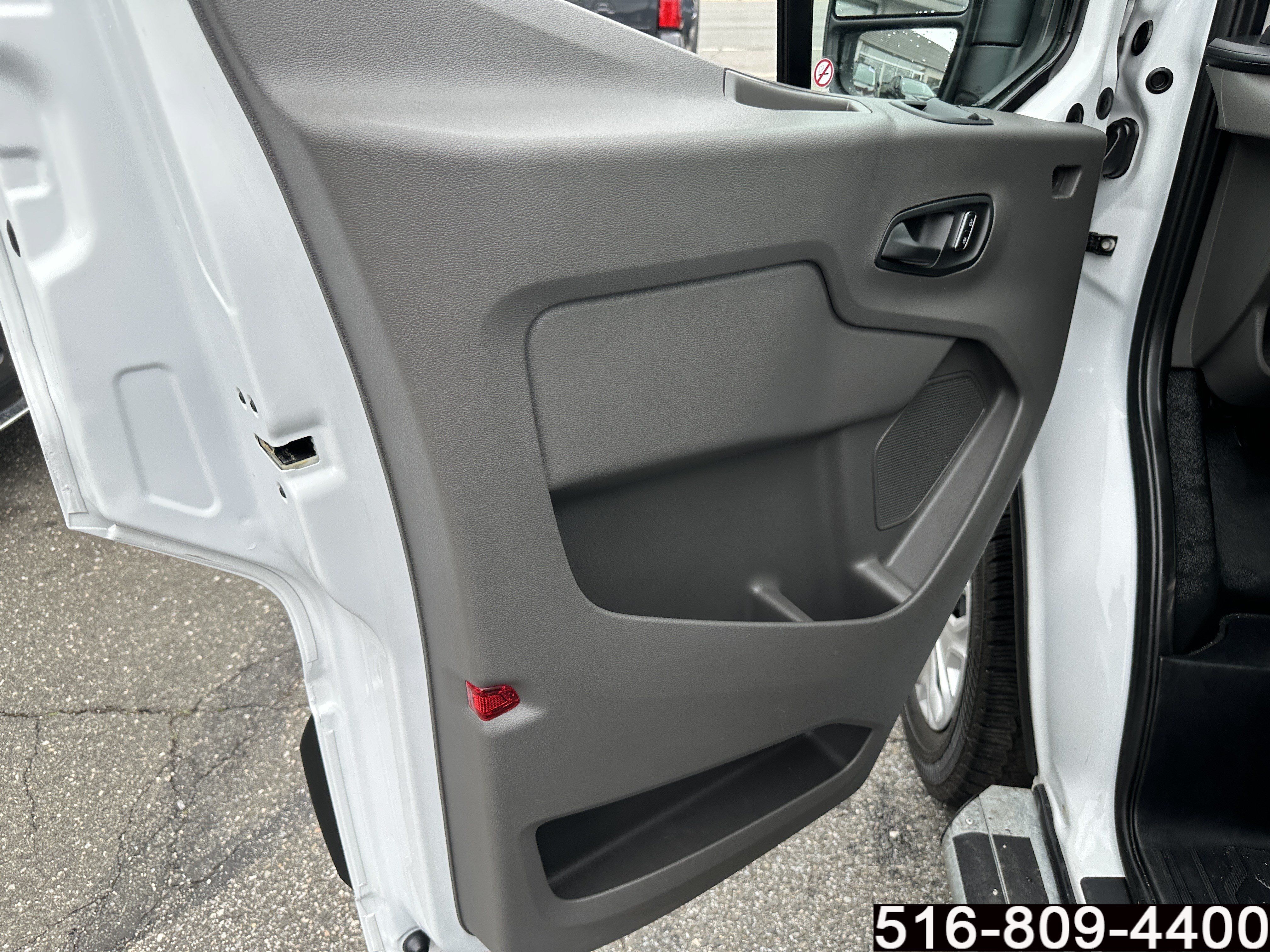 Used 2025 Ford Transit 250 Low Roof w/ Exterior Upgrade Package RWD image 24