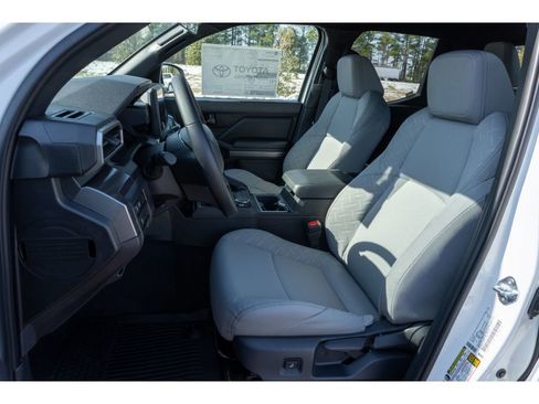 New 2026 Toyota Tacoma SR5 image 10