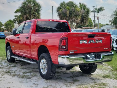 Used 2026 RAM 2500 Big Horn AWD/4WD image 3