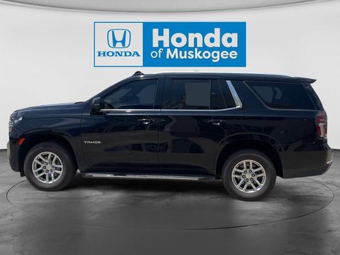 Used 2022 Chevrolet Tahoe LT w/ Luxury Package RWD image 8