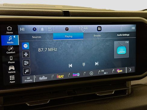 Used 2024 Jeep Wrangler Sport S image 21