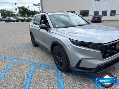 Certified 2023 Honda CR-V Sport image 3
