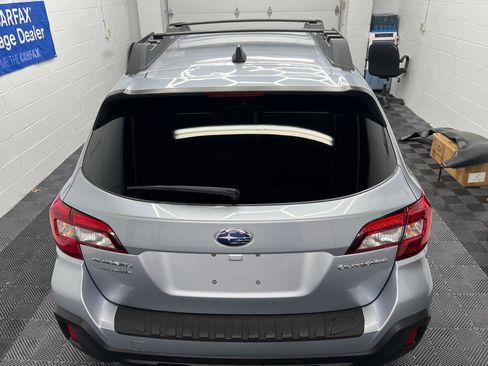 Used 2019 Subaru Outback 2.5i Limited image 12