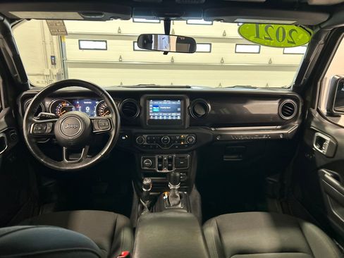 Used 2021 Jeep Wrangler Unlimited Sport image 28