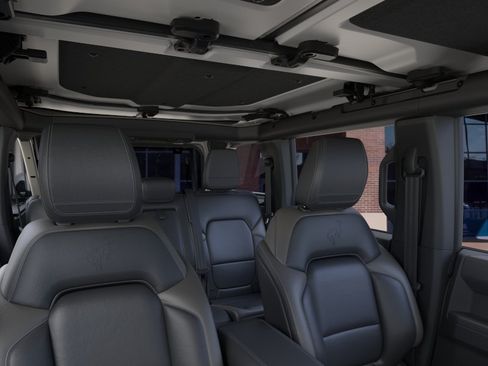 New 2026 Ford Bronco Outer Banks AWD/4WD image 12