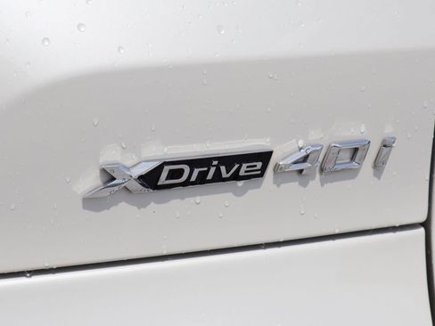 Used 2025 BMW X5 xDrive40i AWD/4WD image 9