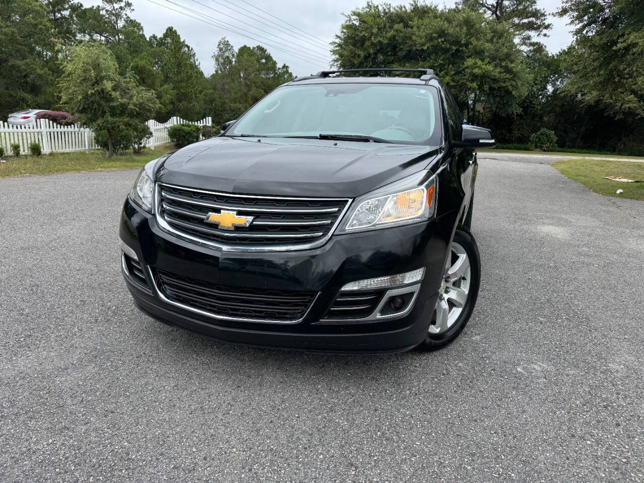 Used 2016 Chevrolet Traverse LTZ FWD image 28