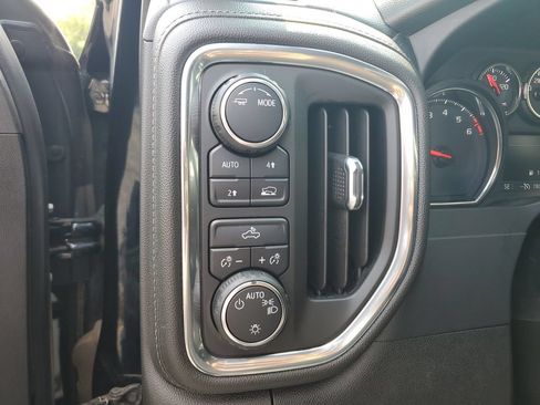 Used 2021 Chevrolet Silverado 1500 LT w/ Bed Protection Package AWD/4WD image 15