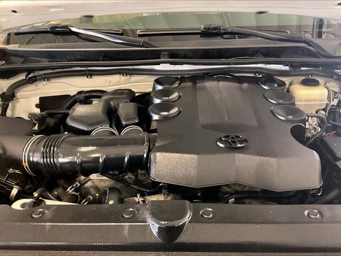 Used 2013 Toyota 4Runner SR5 image 27