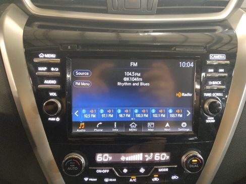 Used 2018 Nissan Murano S FWD image 25