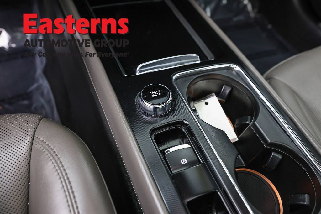Used 2023 Lincoln Corsair Grand Touring w/ Equipment Group 301A AWD/4WD image 13