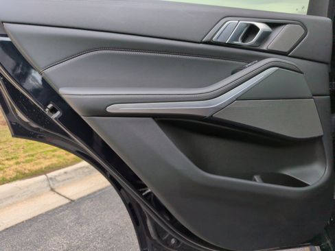 Certified 2023 BMW X5 sDrive40i w/ M Sport Package image 40