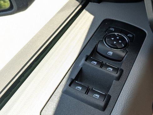 Used 2019 Ford F150 XLT AWD/4WD image 28